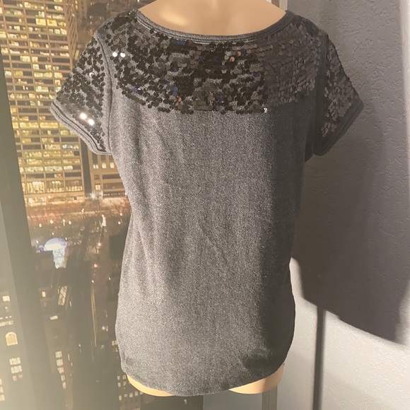 AERIE - grey short slv sweater w black sequins around the neck & shoulders - M - Picture 14 of 16